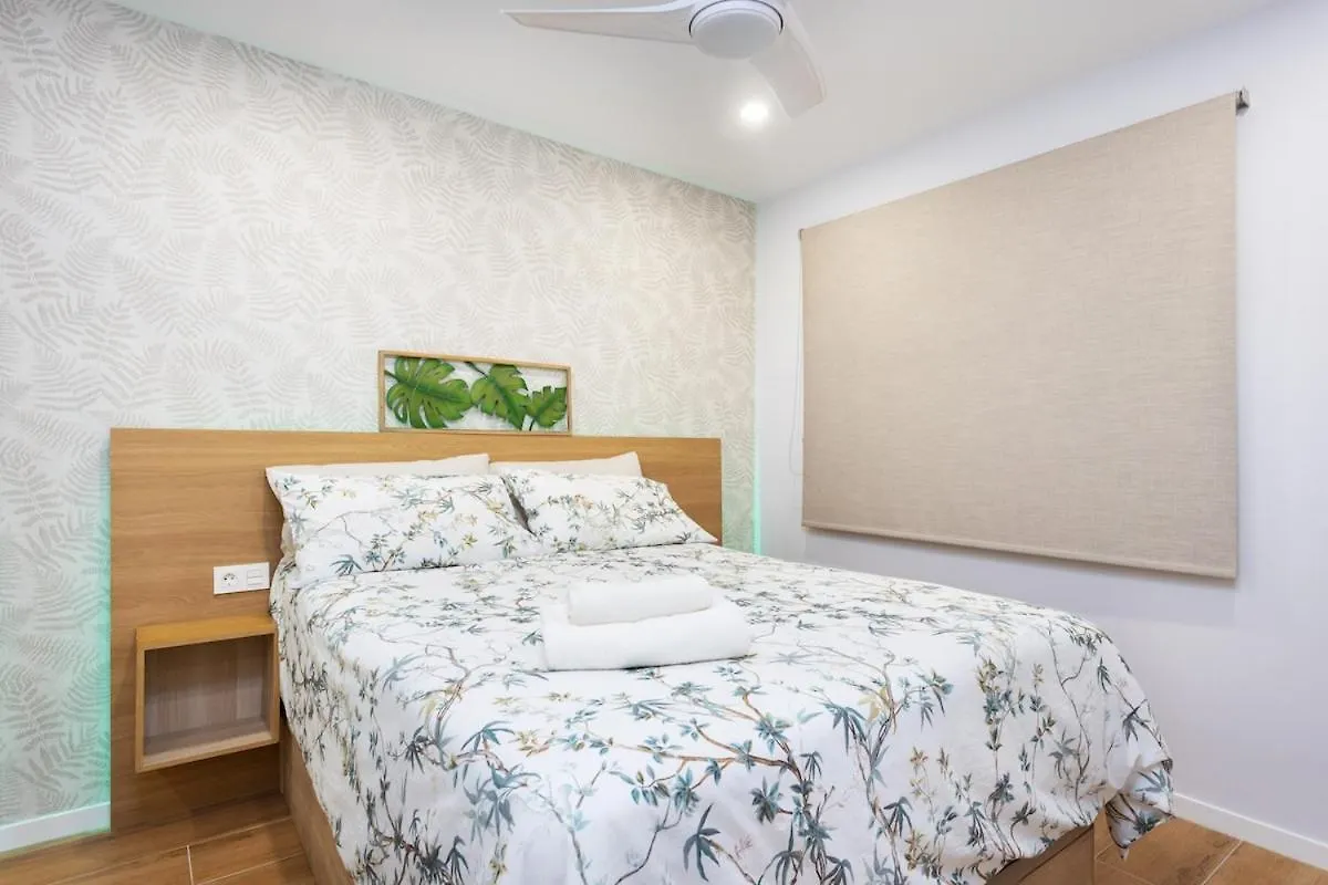 公寓 Green Oasis With Pool Access In Amarilla Golf 圣米格尔德阿沃纳 西班牙